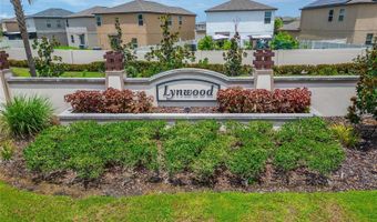 5119 WHITE CHICORY Dr, Apollo Beach, FL 33572