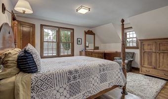 314 E RANDALL St, Appleton, WI 54911