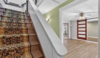 279 S Main St, Athol, MA 01331