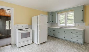 32 Mechanic St, Alstead, NH 03602