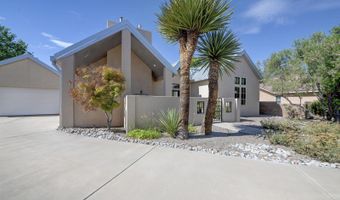 2204 Via Granada Pl NW, Albuquerque, NM 87104