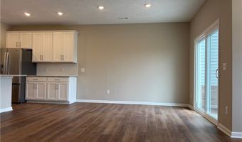 945-4 Memory Ln, Aurora, OH 44202