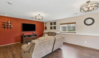 1737 N Columbine, Andover, KS 67002