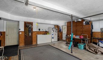 7681 N Farm Road 43, Ash Grove, MO 65604