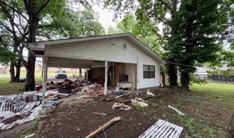 607 NW 2nd St, Atkins, AR 72823