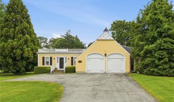 142 Ferry Rd, Bristol, RI 02809