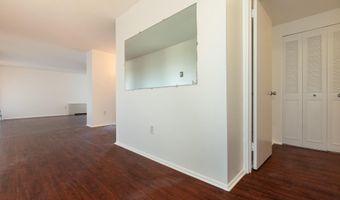 4600 S FOUR MILE RUN Dr 623, Arlington, VA 22204