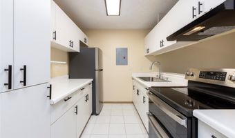 46-261 Kahuhipa St 102, Kaneohe, HI 96744