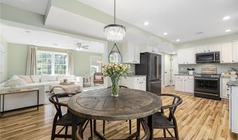 3 Victory Falls Rd, Coventry, RI 02827
