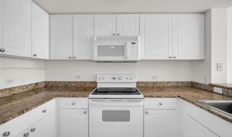 19501 W Country Club Dr 2011, Aventura, FL 33180