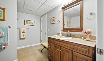 192 Depot Rd, Belgrade, ME 04917