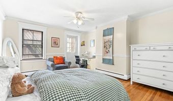 11- A Hanson St G, Boston, MA 02118