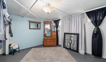 720 E 16TH St, Cheyenne, WY 82001