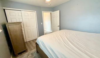 33 ANCHORAGE Blvd, Bayville, NJ 08721