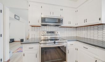 1820 W GLENDALE Ave, Appleton, WI 54914