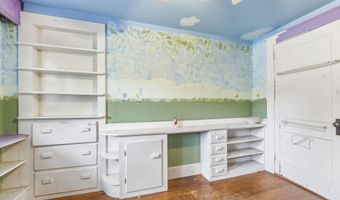 28 Davenport St, Augusta, ME 04330