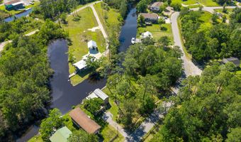 10091 River Dr, Bay St. Louis, MS 39520