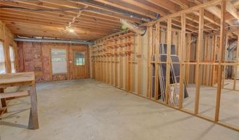 5404 Chaversham Ln, Peachtree Corners, GA 30092