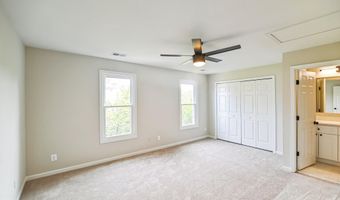 43866 LABURNUM Sq, Ashburn, VA 20147