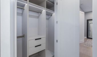 1332 G St SE 1, Washington, DC 20003