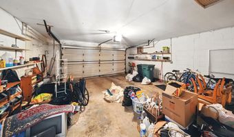 10 CAREY, Ambler, PA 19002