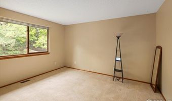 1660 Emerald St, Broomfield, CO 80020