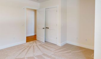 1 Longview Dr 205, Atkinson, NH 03811