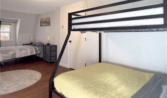 89 Narrow Ln, Charlestown, RI 02813