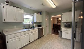 123 Waterford Way, Ashford, AL 36321