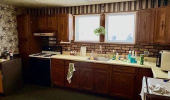 27 Dexter St, Bangor, ME 04401