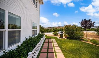 22252 Monte Rancho Dr, Temecula, CA 92590