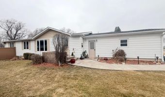 918 S 1st St, Albion, NE 68620