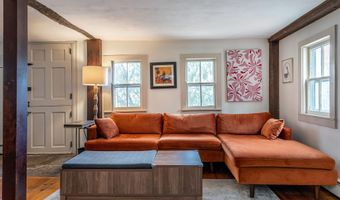 227 New Milford Rd E, Bridgewater, CT 06752