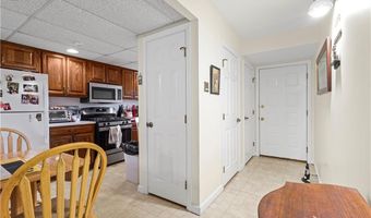 650 E Greenwich Ave 2-103, West Warwick, RI 02893
