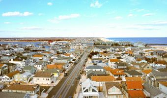 2 Beachcomber Ln 7-2, Point Pleasant Beach, NJ 08742
