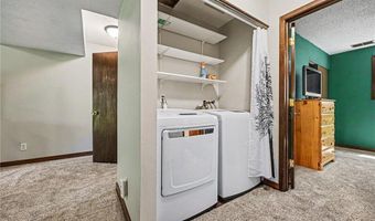 4376 Arden View Ct, Arden Hills, MN 55112