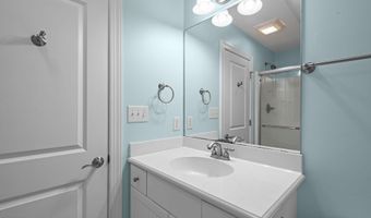 101 Bay Ridge Dr, Atlantic Beach, NC 28512