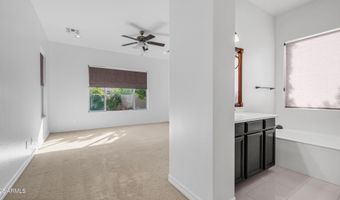 561 W YELLOWSTONE Way, Chandler, AZ 85248