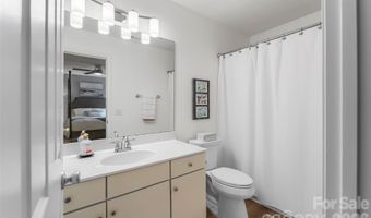 19 Willowick Dr, Asheville, NC 28803