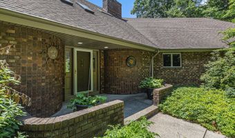 10011 E Rivershore Dr SE, Alto, MI 49302
