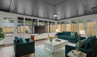 175 Saint Charles Ave, Biloxi, MS 39530