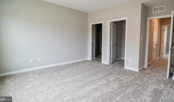 21650 ROMANS Dr, Ashburn, VA 20147
