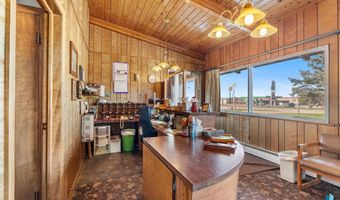 1409 Cedar St, Beresford, SD 57004