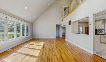 1838 N Windsor Dr, Arlington Heights, IL 60004