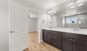 7423 Comet Ct, Sparks, NV 89436