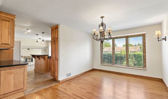 1133 N Thatcher Ln, Addison, IL 60101