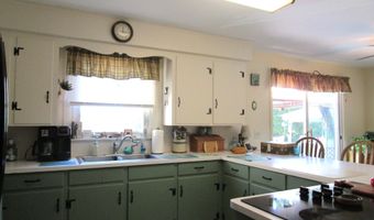 733 Lake St, Auburn, ME 04210