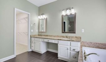 4814 Galloways Farm Ct, Acworth, GA 30101