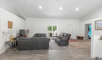 7340 21st Ave, Bell, FL 32619