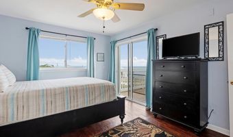 6 Kingfish St, Alligator Point, FL 32346